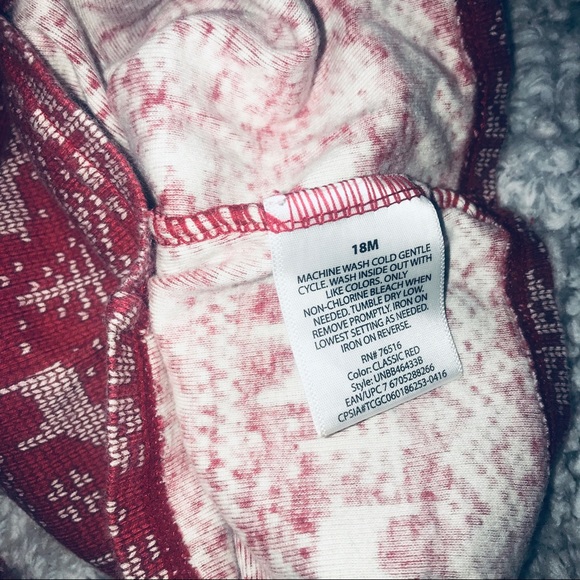 Matching Christmas Snowflakes Pajama Set 18 Months - Picture 8 of 8